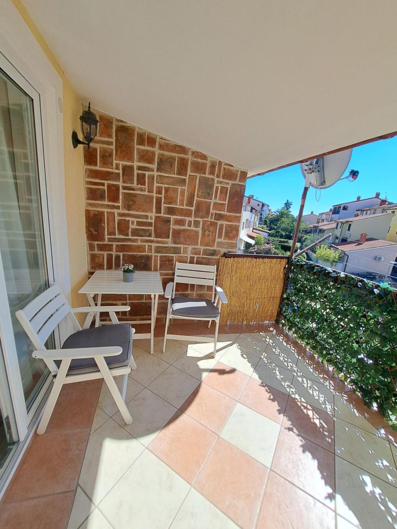 PUY Sweet Home Lustig מראה חיצוני תמונה