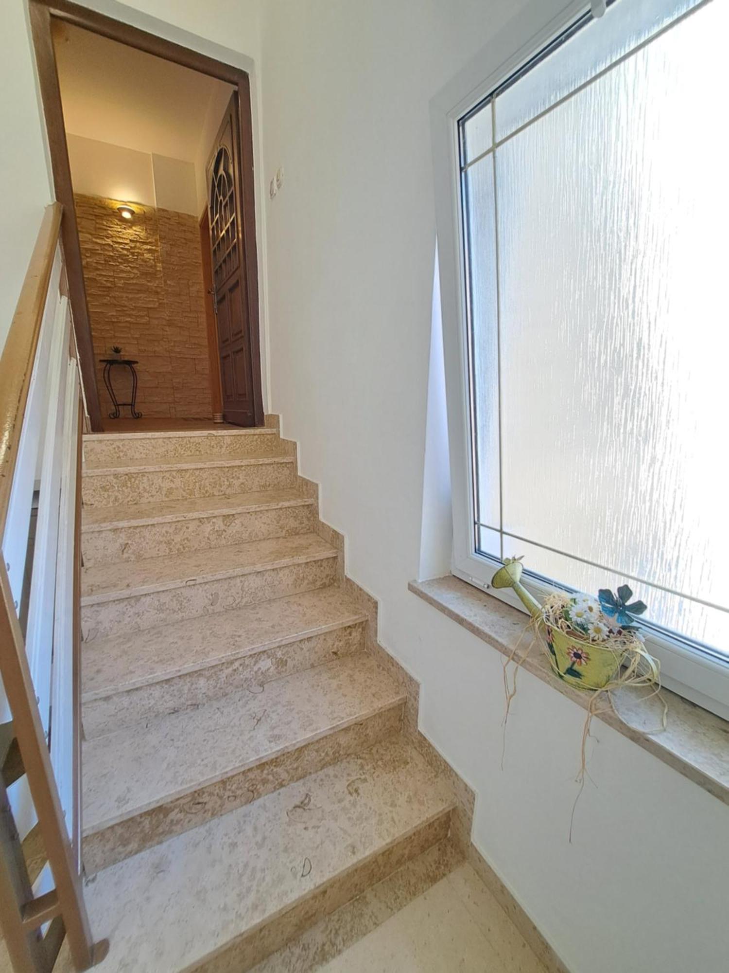 PUY Sweet Home Lustig מראה חיצוני תמונה