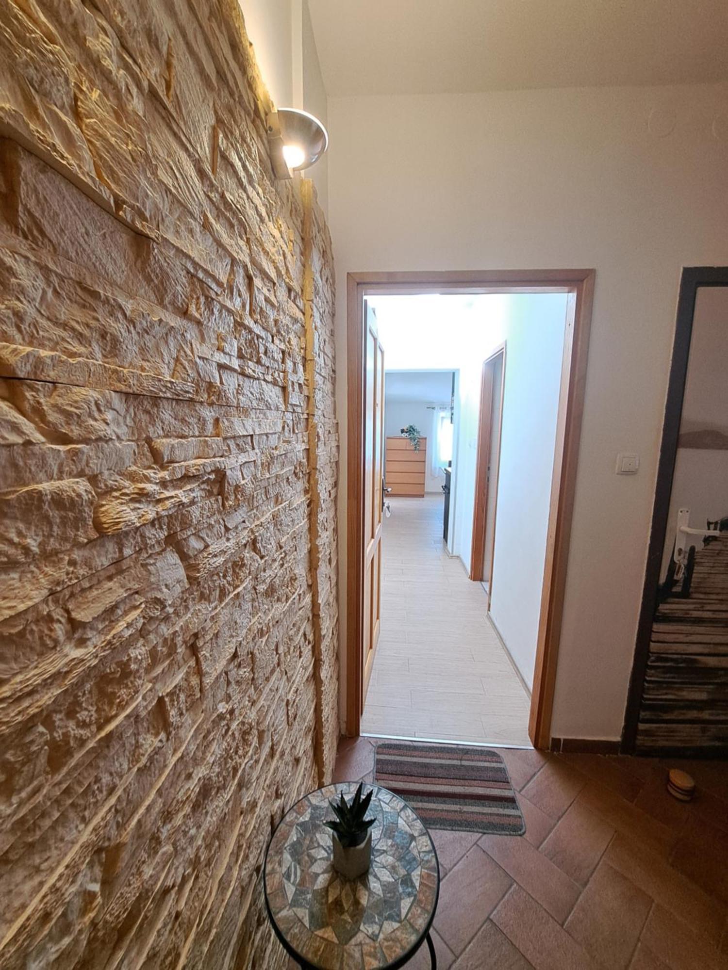 PUY Sweet Home Lustig מראה חיצוני תמונה