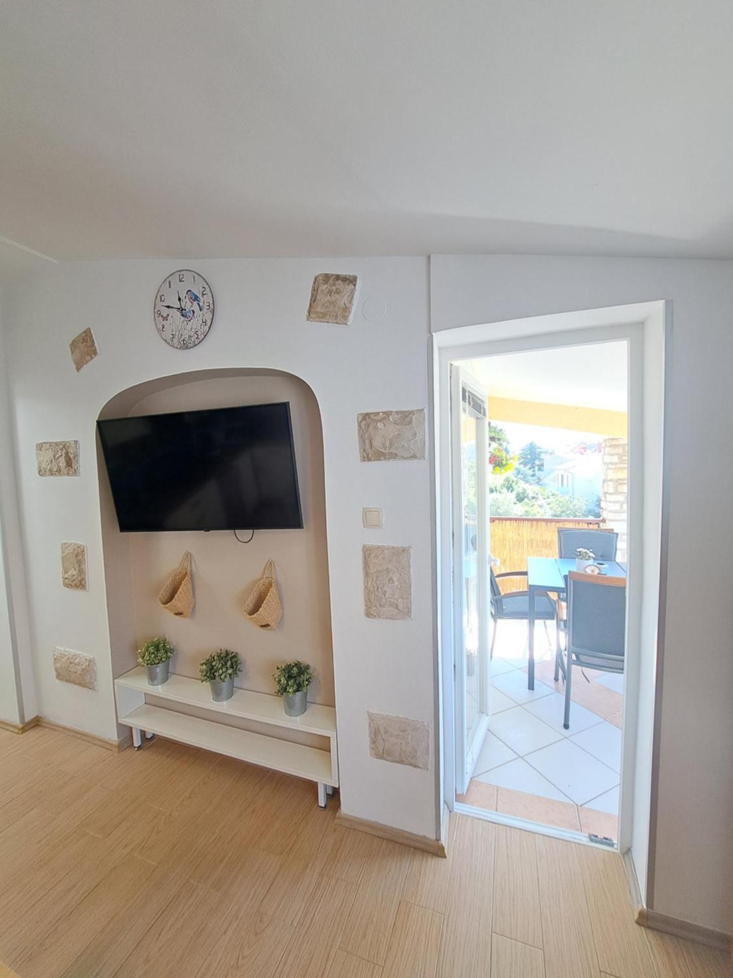 PUY Sweet Home Lustig מראה חיצוני תמונה