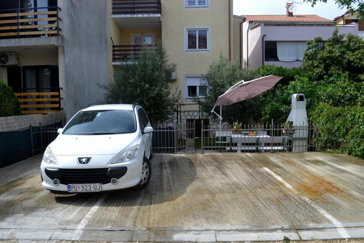 PUY Sweet Home Lustig מראה חיצוני תמונה